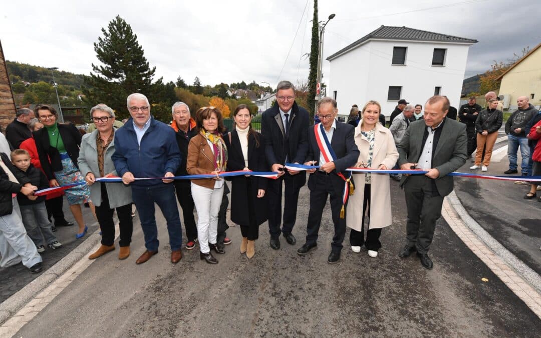 Inauguration des travaux d’aménagement, du sentier piétonnier et de l’aire de jeux à Lutzelhouse