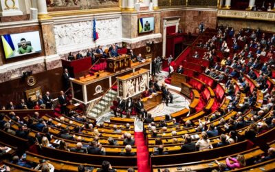 L’Assemblée nationale vote pour réduire de 4,9 milliards d’euros la dotation versée aux collectivités